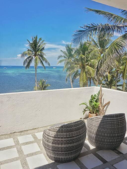 Two Bedroom Beachfront Penthouse Apartment Balabag (Boracay)