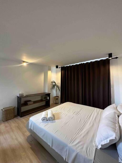 Two Bedroom Beachfront Penthouse Balabag (Boracay)